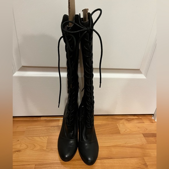 Sam Edelman Lace Up LEATHER Heel Boots - Worn ONCE! - Picture 2 of 9